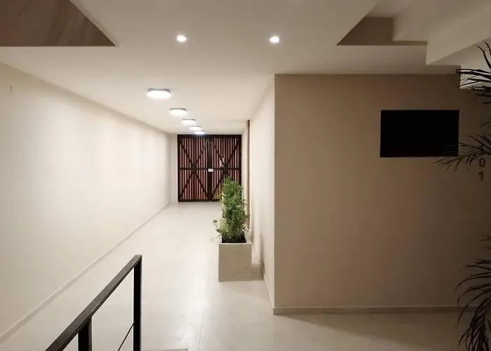 Modern 1 Bedroom By Great Location! Apartment *